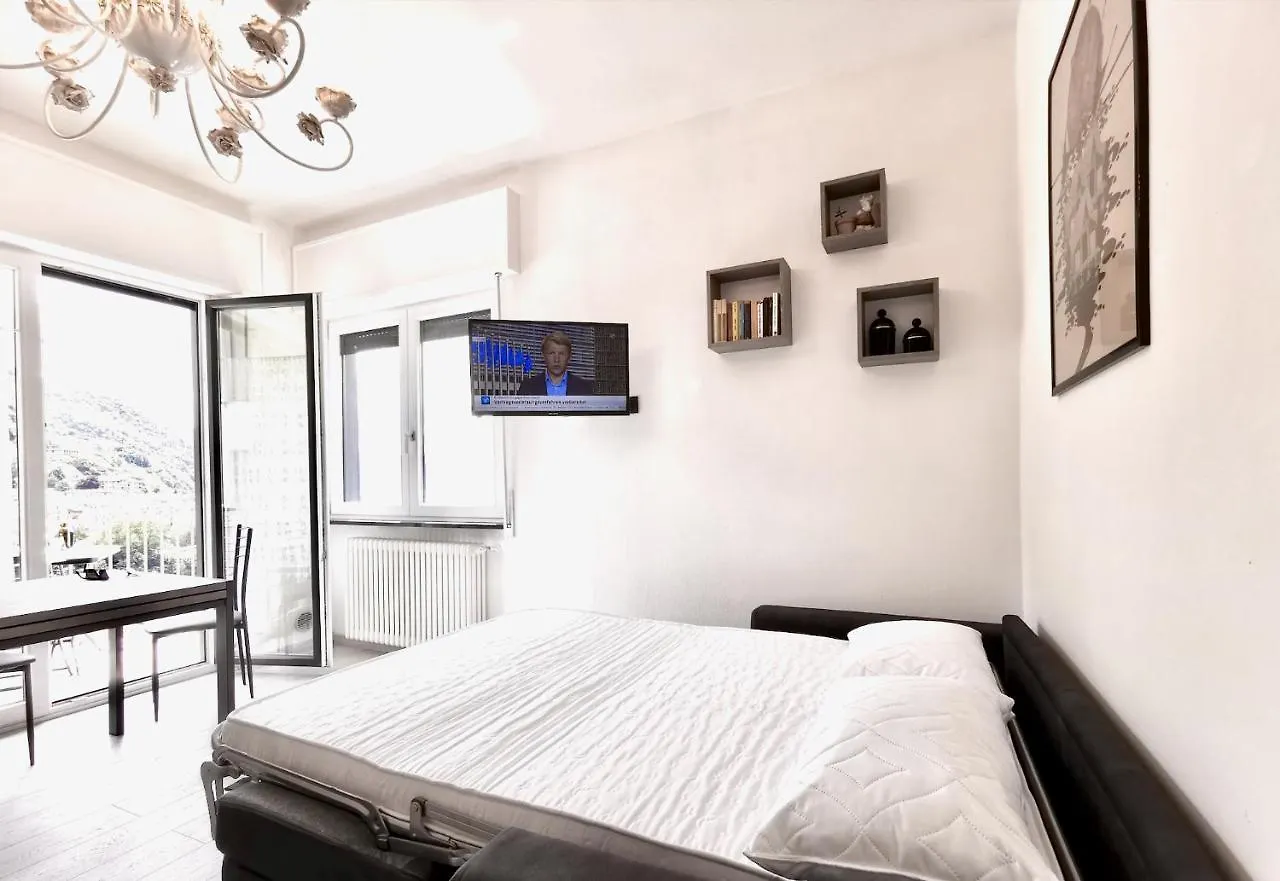 Apartamento Lake Dream By Design Studio Bellano 0*,  Italia