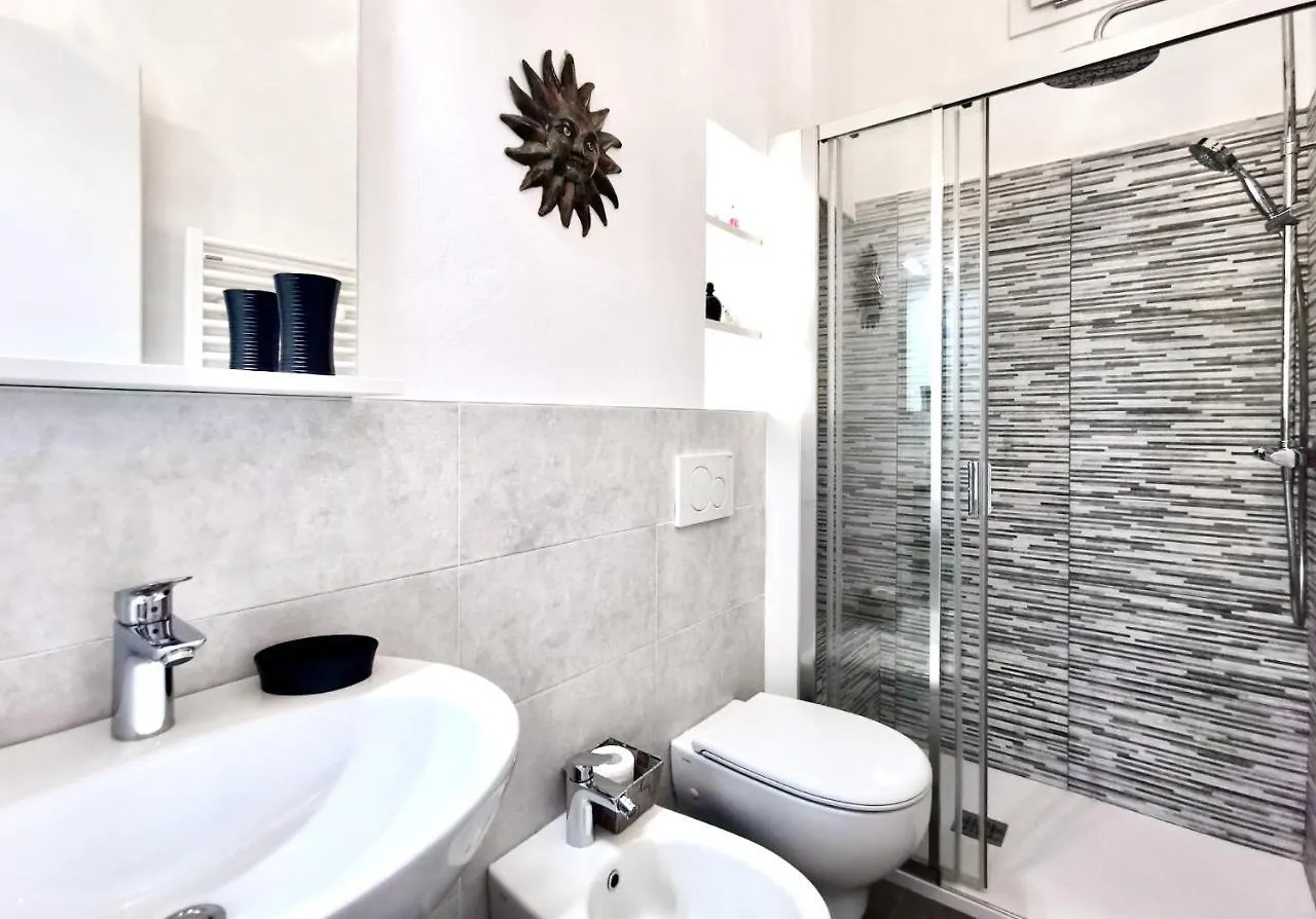 Lake Dream By Design Studio Apartment Bellano Italy